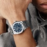 Audemars Piguet Royal Oak 15510ST.OO.1320ST.06 Stainless Steel Blue Dial (2023) - Image 2