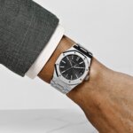 Audemars Piguet Royal Oak 15510ST.OO.1320ST.07 Stainless Steel Black Dial (2025) - Image 2